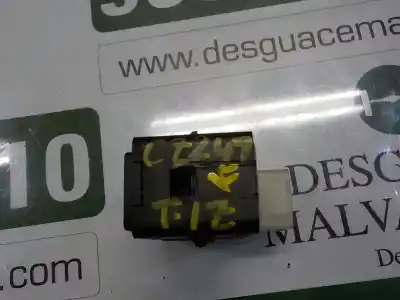 Peça sobressalente para automóvel em segunda mão botão / interruptor elevador vidro traseiro esquerdo por jeep compass (2008-2011) 2.2 crdi referências oem iam 68018920aa  