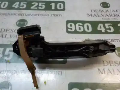 Автозапчастина б/у завнішня ручка задня ліва для toyota auris (_e15_) 1.4 d-4d (nde150_) посилання на oem iam 692110d901  