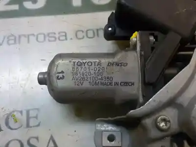 Автозапчастина б/у регулятор склона задній лівий для toyota auris (_e15_) 1.4 d-4d (nde150_) посилання на oem iam 6984002390  