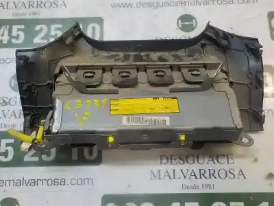 Автозапчастина б/у ліва бічна подушка безпеки для toyota auris (_e15_) 1.4 d-4d (nde150_) посилання на oem iam 7390002010b0  