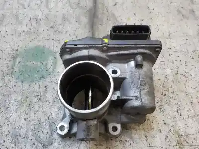 Автозапчастина б/у коробка метелика для toyota yaris (ksp9/scp9/nlp9) 1.4 turbodiesel cat посилання на oem iam 261000n030