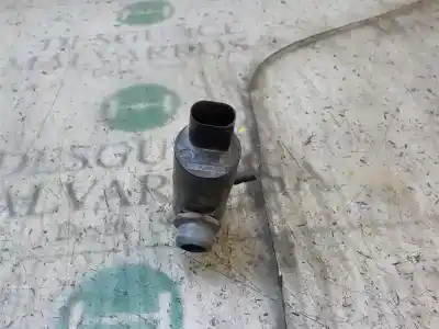 Peça sobressalente para automóvel em segunda mão motor limpa vidros por fiat sedici (189_) 1.9 d multijet 4x4 referências oem iam 71742614