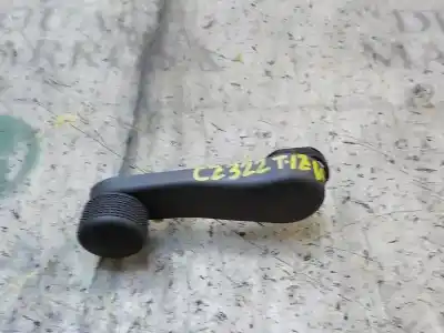 Tweedehands auto-onderdeel Handgreep Links Achterruit voor VOLKSWAGEN GOLF V BERLINA (1K1) 1.9 TDI OEM IAM-referenties   