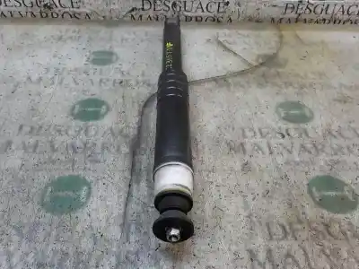 Second-hand car spare part right rear shock absorber for renault clio iv 1.5 dci diesel fap oem iam references 562109815r