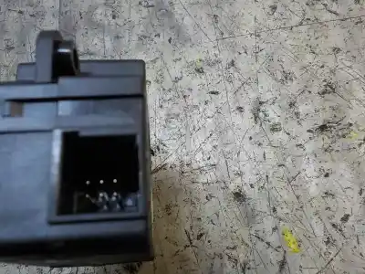 Peça sobressalente para automóvel em segunda mão motor de abertura da comporta de sofagem por peugeot 2008 (--.2013->) active referências oem iam 1612181280  