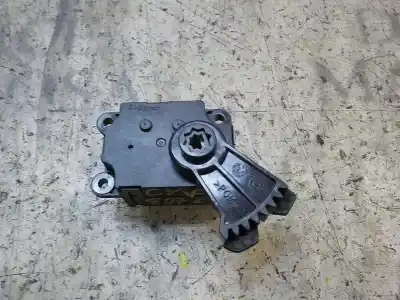 Peça sobressalente para automóvel em segunda mão motor de abertura da comporta de sofagem por peugeot 2008 (--.2013->) active referências oem iam 1612181280  