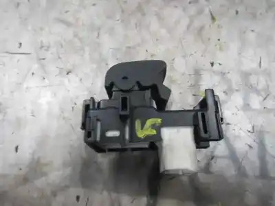 Second-hand car spare part right front power window switch for toyota yaris (ksp9/scp9/nlp9) 1.4 turbodiesel cat oem iam references   