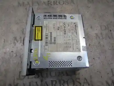 Second-hand car spare part audio system / radio cd for opel tigra twintop (x04) 1.4 (r97) oem iam references   