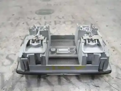 Second-hand car spare part interior light for opel tigra twintop (x04) 1.4 (r97) oem iam references   