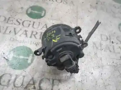 Second-hand car spare part left fog light for opel tigra twintop (x04) 1.4 (r97) oem iam references   