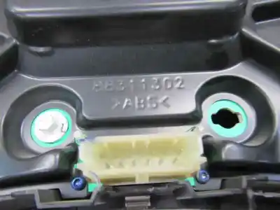 Second-hand car spare part dashboard for opel tigra twintop (x04) 1.4 (r97) oem iam references   