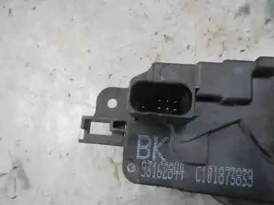 Second-hand car spare part front right door lock for opel tigra twintop (x04) 1.4 (r97) oem iam references   