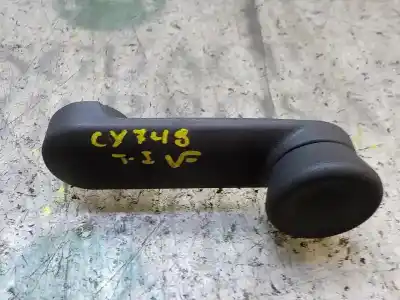 Автозапчастина б/у ручка вікна задня ліва для opel corsa e (x15) 1.3 cdti (08 68) посилання на oem iam 