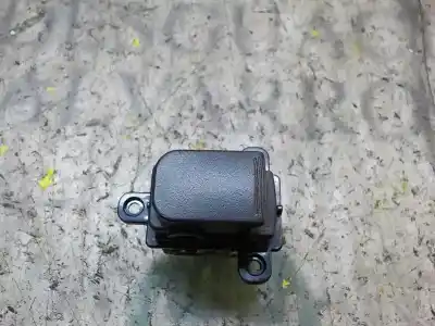 Pezzo di ricambio per auto di seconda mano comando alzacristalli posteriori destro per kia soul i (am) 1.6 crdi 128 riferimenti oem iam 935802k000wk