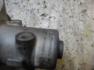 Second-hand car spare part egr valve for renault fluence 1.5 dynamique [1.5 ltr. - 78 kw dci diesel] oem iam references 8200561269  8200282949
