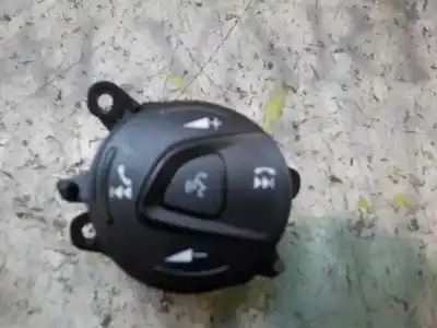 Pezzo di ricambio per auto di seconda mano modulo elettronico per ford focus lim. (cb8) 1.6 tdci cat riferimenti oem iam 1790326