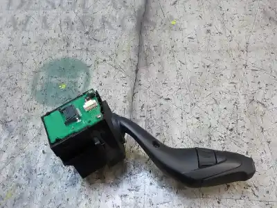 Pezzo di ricambio per auto di seconda mano comando pulito per ford focus lim. (cb8) 1.6 tdci cat riferimenti oem iam 1900224  av6t17a553ad