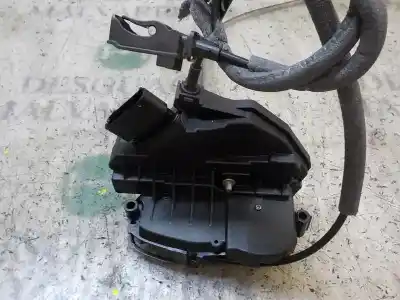 Peça sobressalente para automóvel em segunda mão fechadura da porta dianteira esquerda por ford focus lim. (cb8) 1.6 tdci cat referências oem iam 2070970  