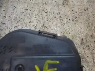 Peça sobressalente para automóvel em segunda mão borboleta de admissão por ford focus lim. (cb8) 1.6 tdci cat referências oem iam 1716693 28275019 9673534480