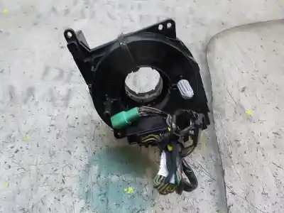 Pièce détachée automobile d'occasion CONTACTEUR TOURNANT D'AIRBAG pour FORD FOCUS LIM. (CB8)  Références OEM IAM 1768432  