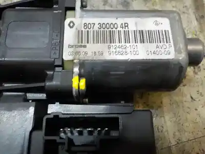 Second-hand car spare part right front window motor for renault megane ii berlina 5p 1.9 dci diesel oem iam references 807301396r  807300004r