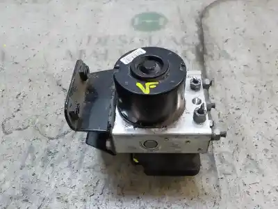 Second-hand car spare part abs for renault twingo ii (cn0_) 1.5 dci 75 oem iam references 8201078284