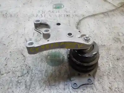 Peça sobressalente para automóvel em segunda mão suporte direito do motor por skoda fabia (5j2 ) 1.2 12v 69 cv / 51 kw referências oem iam 6r0199167aa