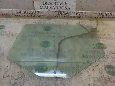 Peça sobressalente para automóvel em segunda mão vidro da porta traseira esquerda por skoda fabia (5j2 ) 1.2 12v 69 cv / 51 kw referências oem iam 5j6845205k