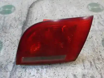Peça sobressalente para automóvel em segunda mão farolim interior traseiro direito por audi a3 sportback (8p) 2.0 tdi ambiente referências oem iam 8p4945094b