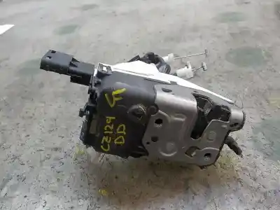 Peça sobressalente para automóvel em segunda mão fechadura da porta dianteira direita por citroen berlingo xtr 1.6 hdi 92 referências oem iam 9135ea