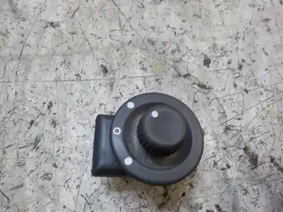 Автозапчастина б/у УПРАВЛІННЯ ДЗЕРКАЛАМИ для RENAULT KANGOO  Посилання на OEM IAM 255704649R  