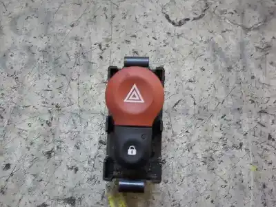 Second-hand car spare part hazard warning lights for renault kangoo 1.5 dci diesel fap oem iam references 252105246r