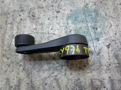 Pièce détachée automobile d'occasion manivelle / poignée lève vitre arrière droite pour seat ibiza (6j5) stylance / style références oem iam 1p08375819b9  
