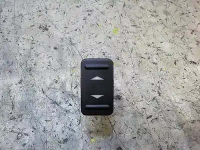 Peça sobressalente para automóvel em segunda mão botão / interruptor elevador vidro traseiro direito por ford mondeo sportbreak (ca2) 2.0 tdci cat referências oem iam 1428969