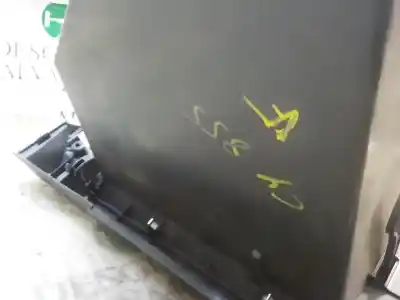 Автозапчастина б/у бардачок для nissan qashqai / qashqai +2 i (j10, nj10, jj10e) 1.5 dci посилання на oem iam 68510jd900  