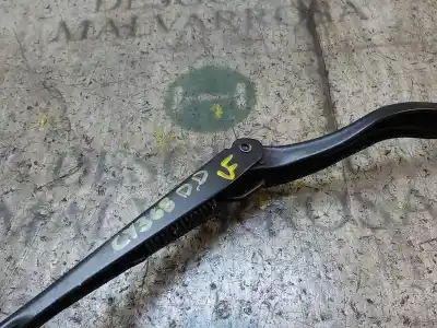 Second-hand car spare part front right windshield wiper arm for opel corsa d (s07) 1.3 cdti (l08 l68) oem iam references   