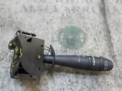 Peça sobressalente para automóvel em segunda mão comutador de limpa vidros por renault twingo (co6) 1.2 alize referências oem iam 7701048915