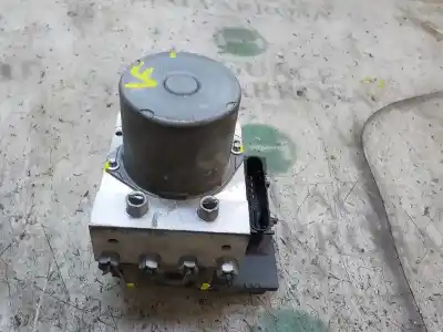 Peça sobressalente para automóvel em segunda mão abs por renault twingo (co6) 1.2 alize referências oem iam 8201128679