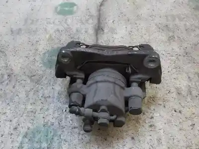 Second-hand car spare part front right brake caliper for toyota yaris (ksp9/scp9/nlp9) 1.4 turbodiesel cat oem iam references 477300d070  