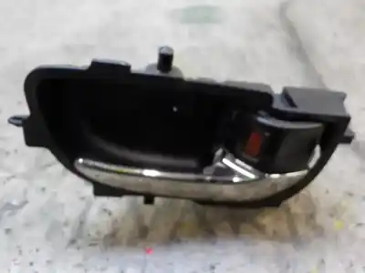 Автозапчастина б/у усередині передня права ручка для toyota yaris (ksp9/scp9/nlp9) 1.4 turbodiesel cat посилання на oem iam 692050d200c0