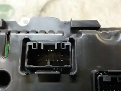 Автозапчастина б/у панель інструментів для toyota yaris (ksp9/scp9/nlp9) 1.4 turbodiesel cat посилання на oem iam 838000dq20  838000dq20