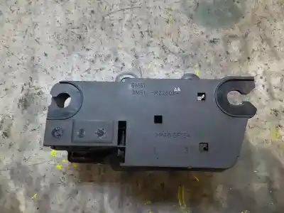 Pezzo di ricambio per auto di seconda mano maniglia interna anteriore sinistra per ford focus lim. (cb4) 1.6 tdci cat riferimenti oem iam 1501943  