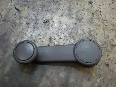 Pezzo di ricambio per auto di seconda mano Maniglia Alzacristalli Posteriore Destro per FORD FOCUS LIM. (CB4) 1.6 TDCi CAT Riferimenti OEM IAM 1493778  
