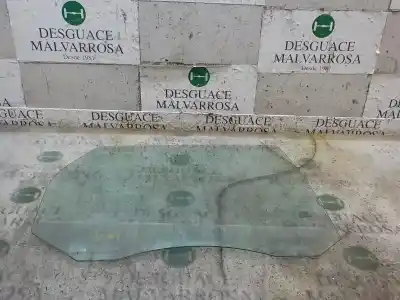 Peça sobressalente para automóvel em segunda mão vidro da porta traseira direita por ford focus lim. (cb4) 1.6 tdci cat referências oem iam 1348858