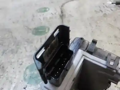 Pezzo di ricambio per auto di seconda mano serratura porta posteriore destra per citroen c3 picasso (sh_) 1.6 hdi 90 riferimenti oem iam 9138af  