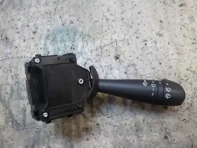 Peça sobressalente para automóvel em segunda mão comutador de limpa vidros por dacia sandero 0.9 tce cat referências oem iam 8201168008