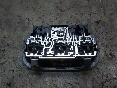 Second-hand car spare part interior light for citroen c4 grand picasso i (ua_) 2.0 hdi 138 oem iam references 6362q6  
