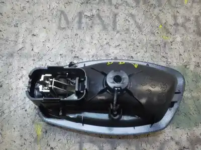 Second-hand car spare part interior right front handle for renault clio iv technofeel oem iam references   