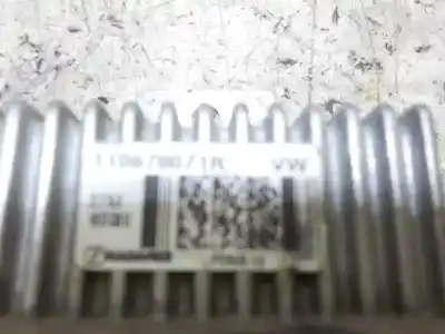 Second-hand car spare part glow plug for dacia duster 1.5 dci diesel fap cat oem iam references 110678071r  110678071r