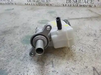 Pezzo di ricambio per auto di seconda mano POMPA FRENI per DACIA DUSTER  Riferimenti OEM IAM 460112629R  